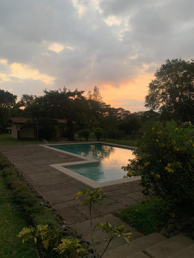 Hermoso Apartamento Cerca Del Aeropuerto San Antonio De Belen Екстериор снимка